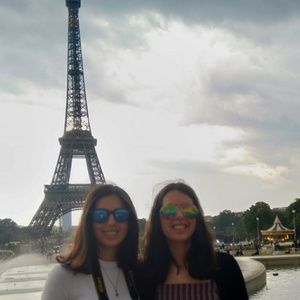 Meet your Posher, Rebecca